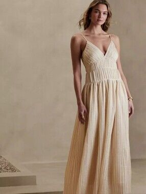Banana Republic Jacqui Pleated Maxi Dress, Cream Formal Long Dress SZ 18